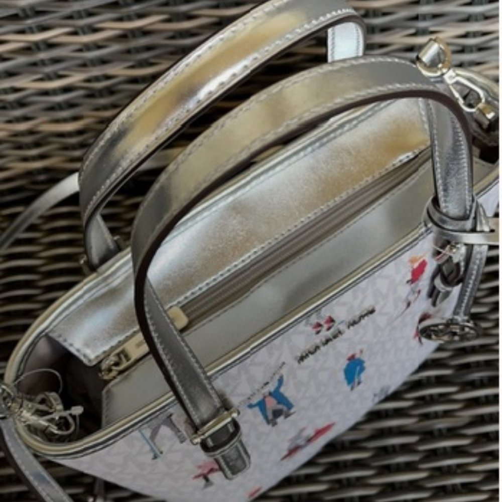 Michael Kors Jet Set Girls XS Convertible Satchel Bright White - Picture 11 of 15